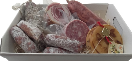 cesto natalizio salumi